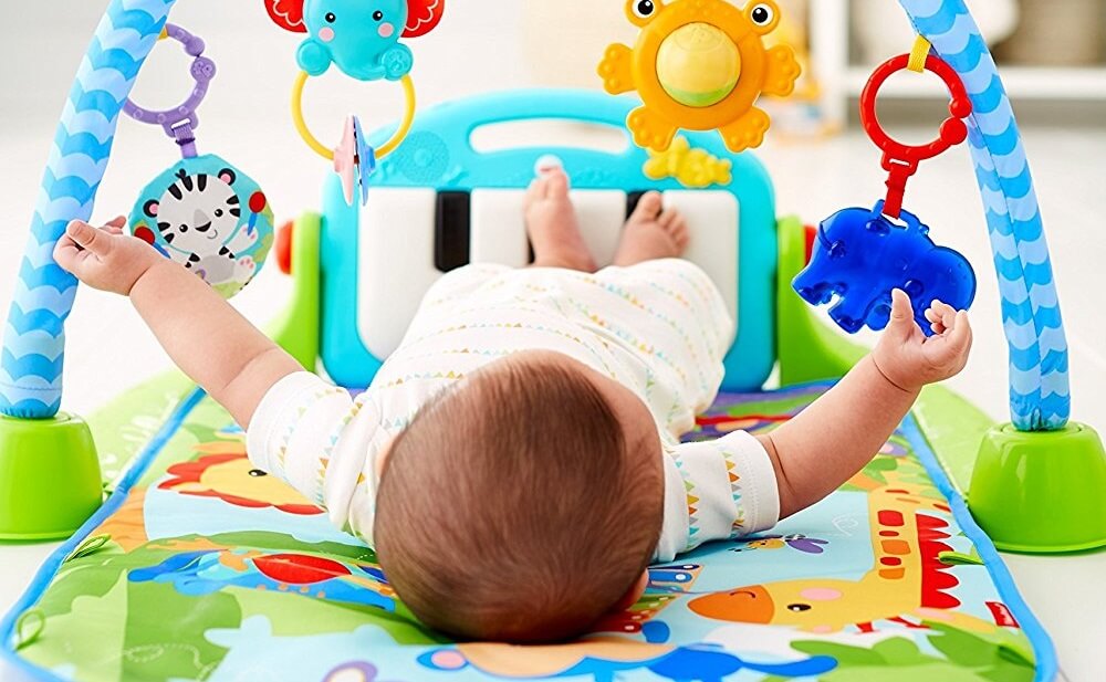 Gimnasio para bebes con piano musical